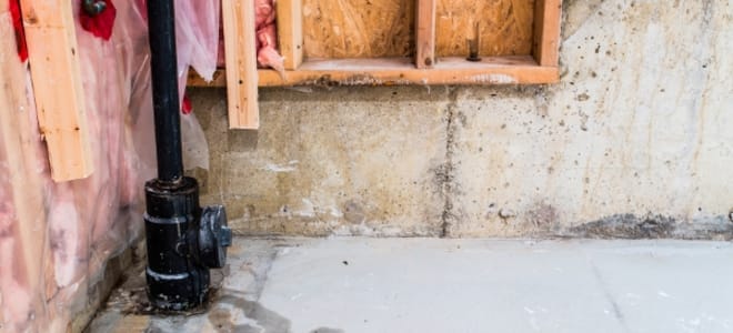 Signs Of Water Damage In The House